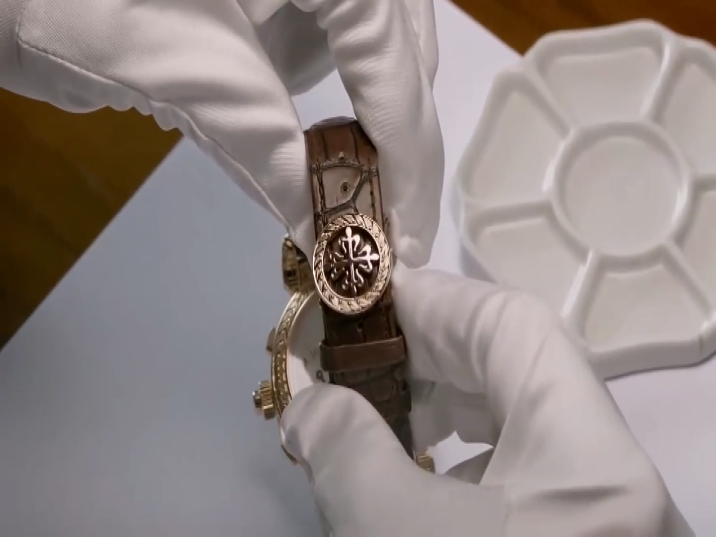 雷达售后维修服务中心（雷达表盘松动）