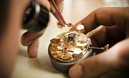 雷达手表售后服务中心地址（雷达防水失效）